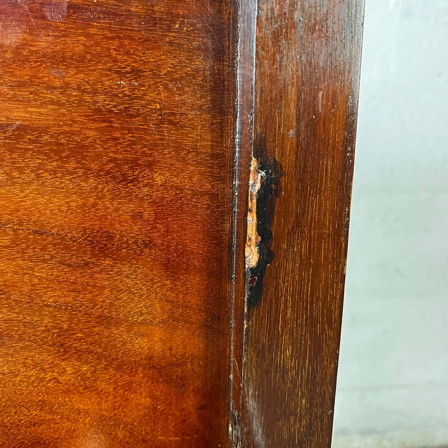 Chaise de commodité en bois