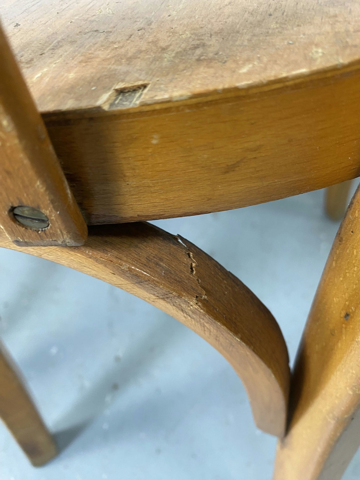 Lot de 4 chaises bistrot dépareillés