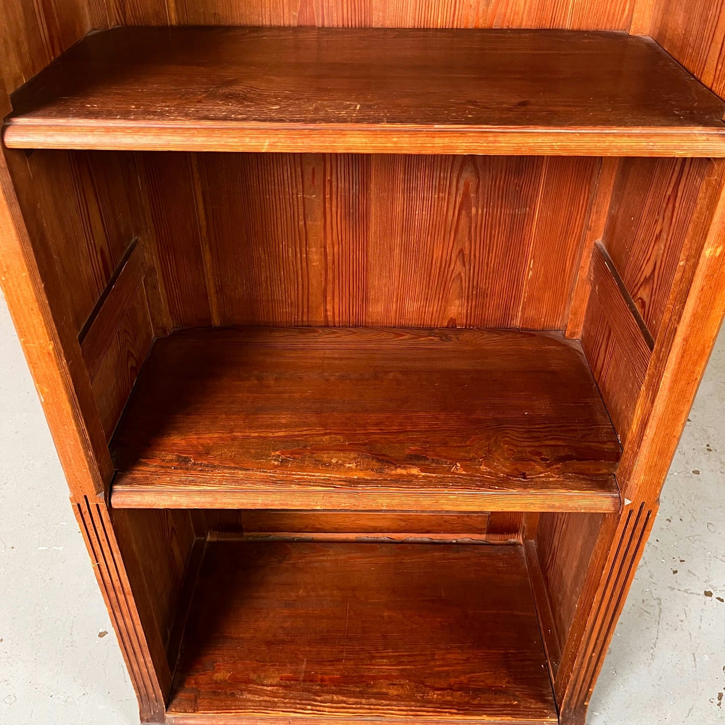 Bibliothèque en bois