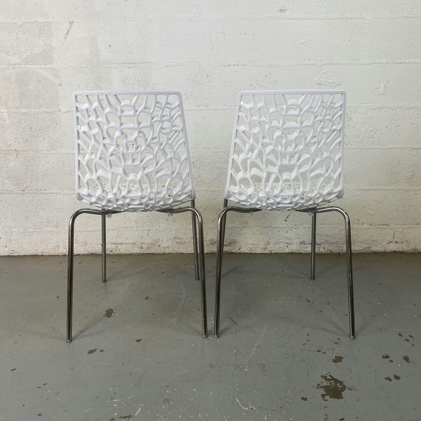 Paire de chaises blanche