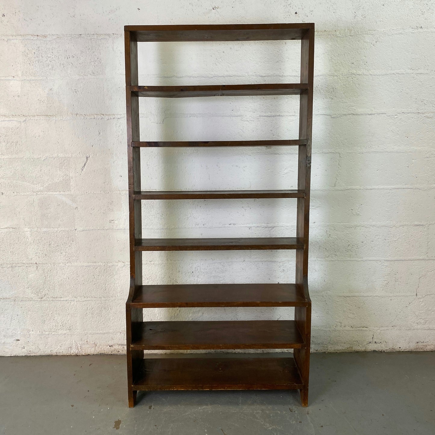 Bibliothèque en bois