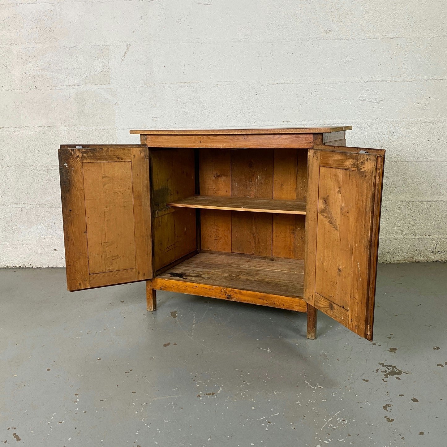 Petit buffet vintage