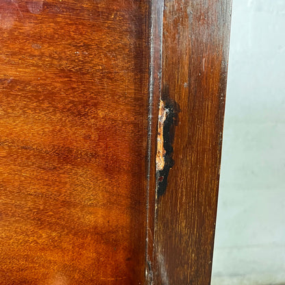 Chaise de commodité en bois