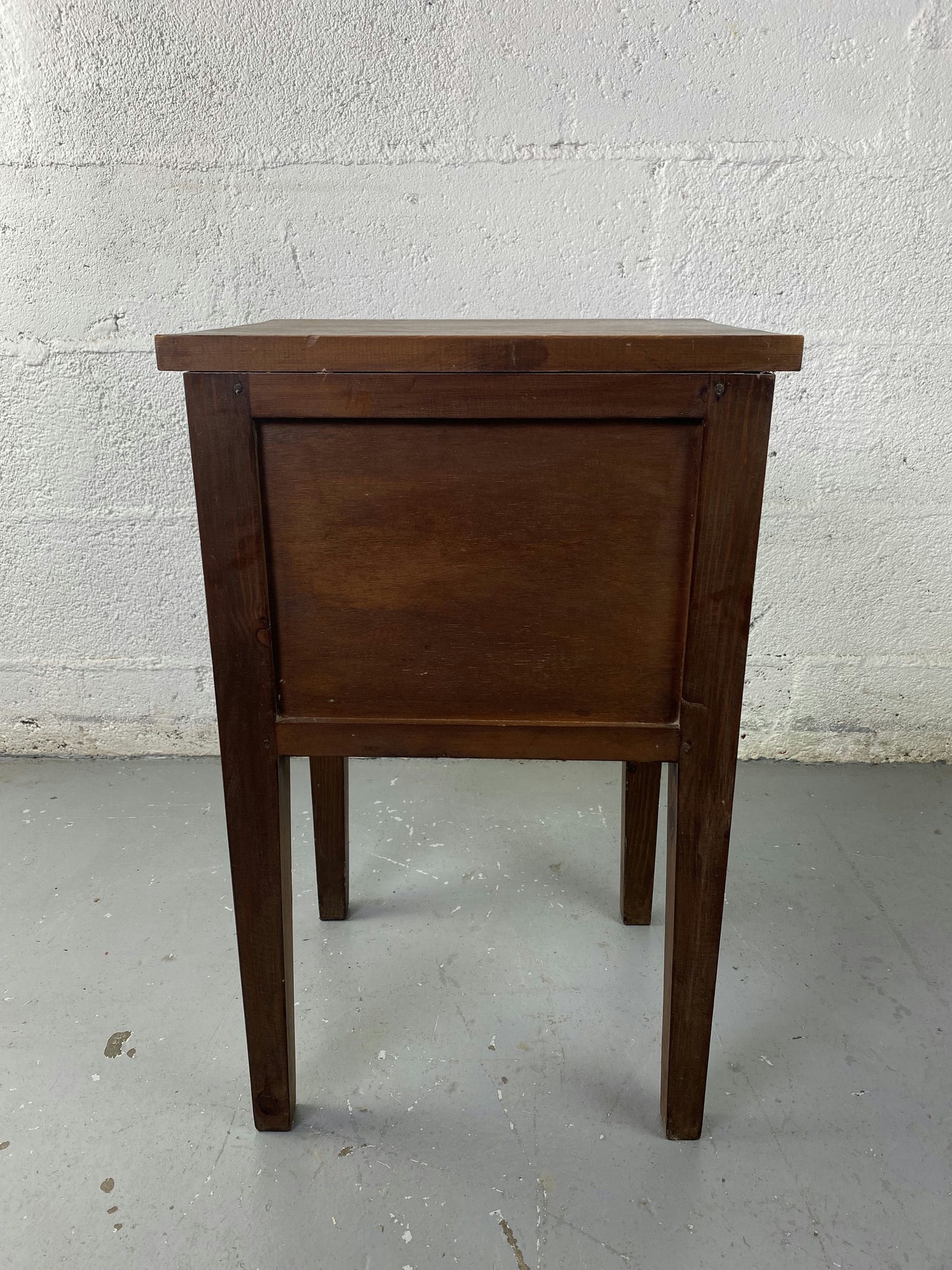 Table de chevet en bois