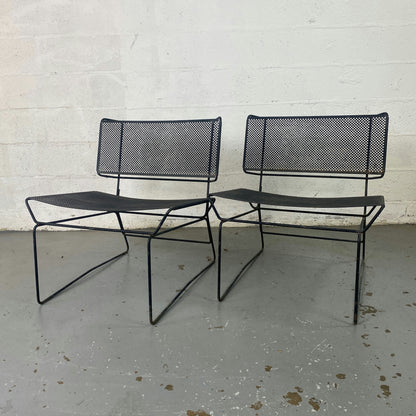 Paire de fauteuils en métal perforé collection fil par François Azambourg