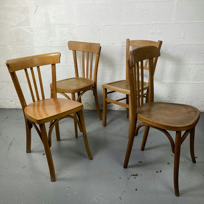 Lot de 4 chaises bistrot dépareillés