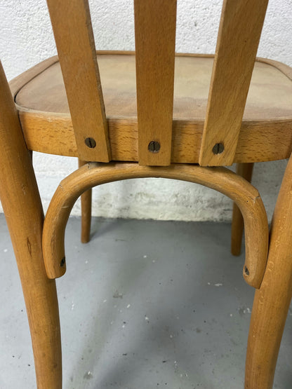 Lot de 4 chaises bistrot dépareillés