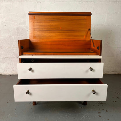 Commode en teck et formica blanc