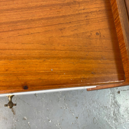 Table de chevet teck et formica blanc