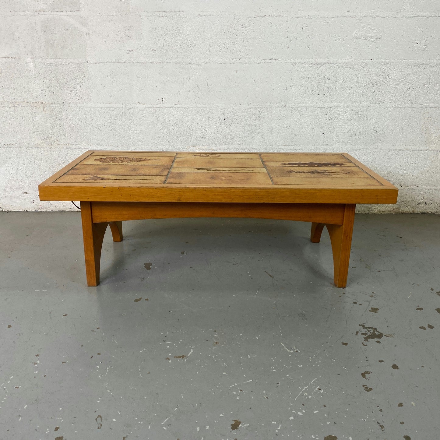 Table basse céramique Roger Capron (dans le goût)