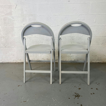 Paire de chaises pliantes Thonet blanches