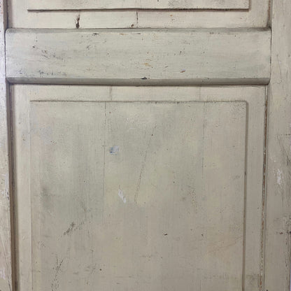 Armoire parisienne patinée