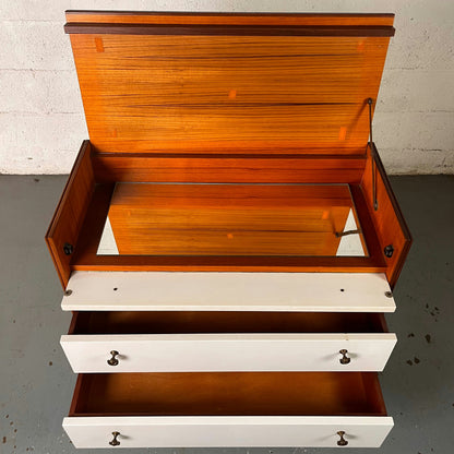 Commode en teck et formica blanc
