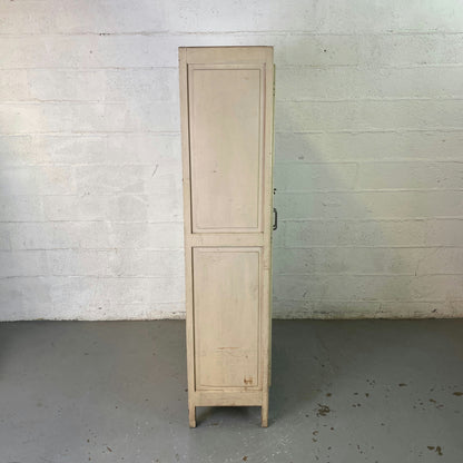 Armoire parisienne patinée