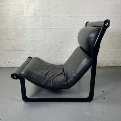 Fauteuil noir en cuir Knoll