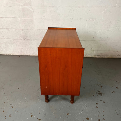 Commode en teck et formica blanc