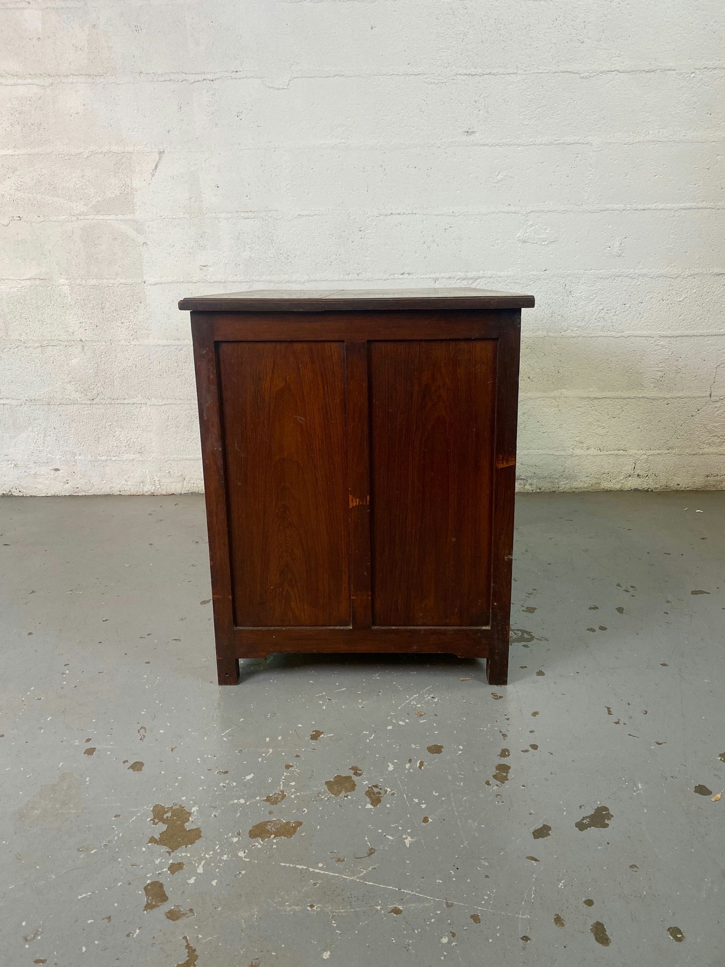 Bureau en bois 4 tiroirs