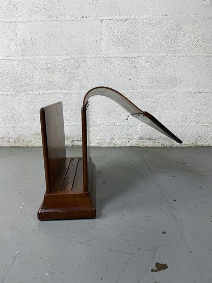 Porte revue en bois et cuir