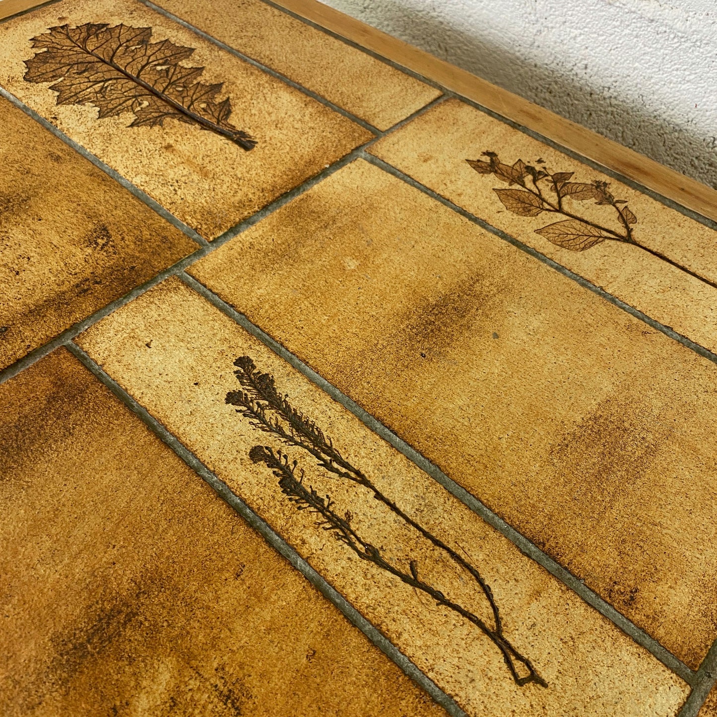Table basse céramique Roger Capron (dans le goût)