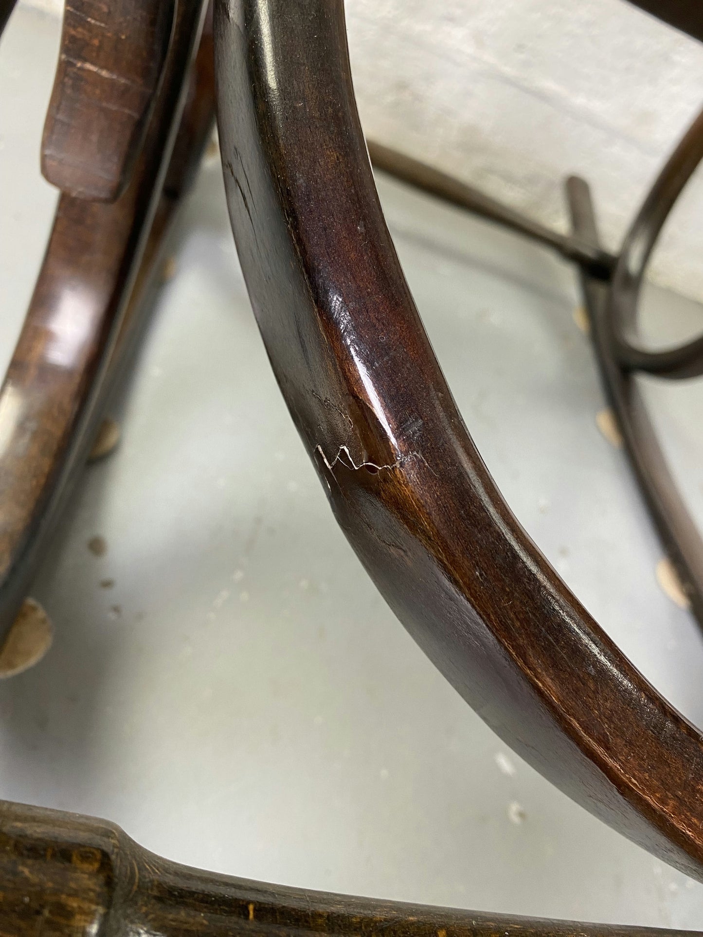 Rocking-chair Chair en bois et Cannage année 70