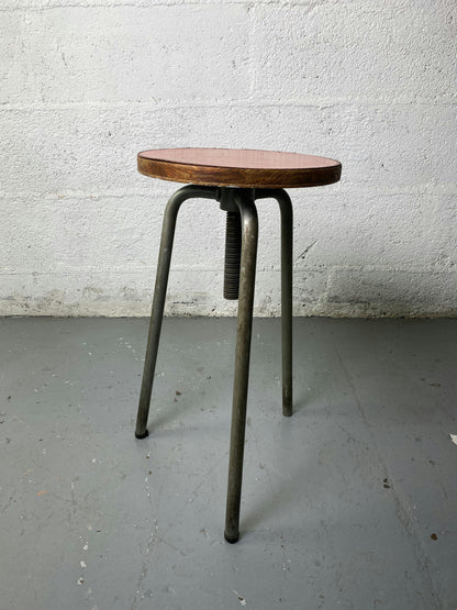 Tabouret Industriel tripode à Vis
