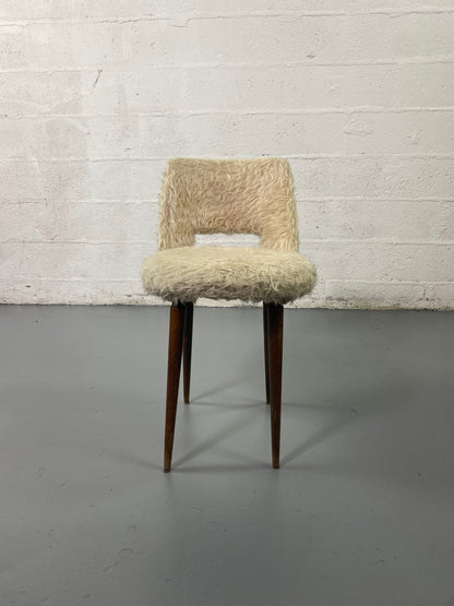 Chaise moumoute vintage année 70