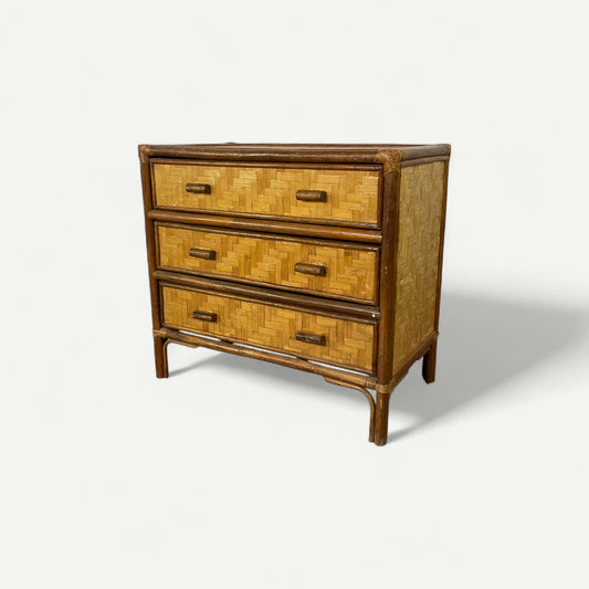 Commode en bois et rotin