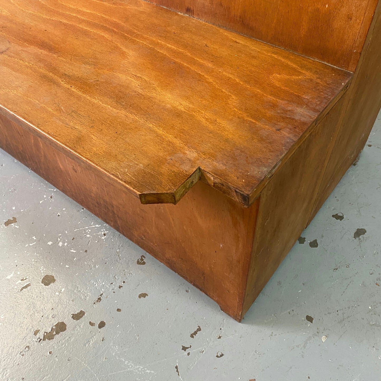 Comptoir avec banc et rangement