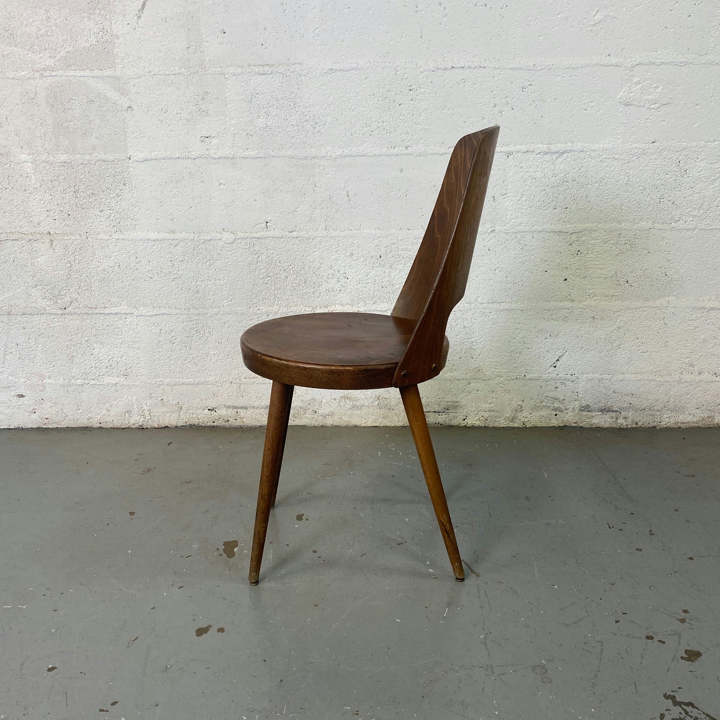 Chaise Baumann Mondor
