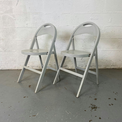 Paire de chaises pliantes Thonet blanches