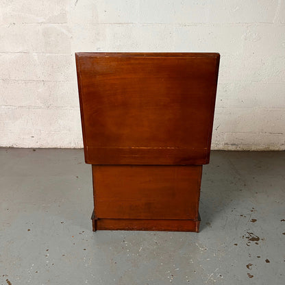 Chaise de commodité en bois