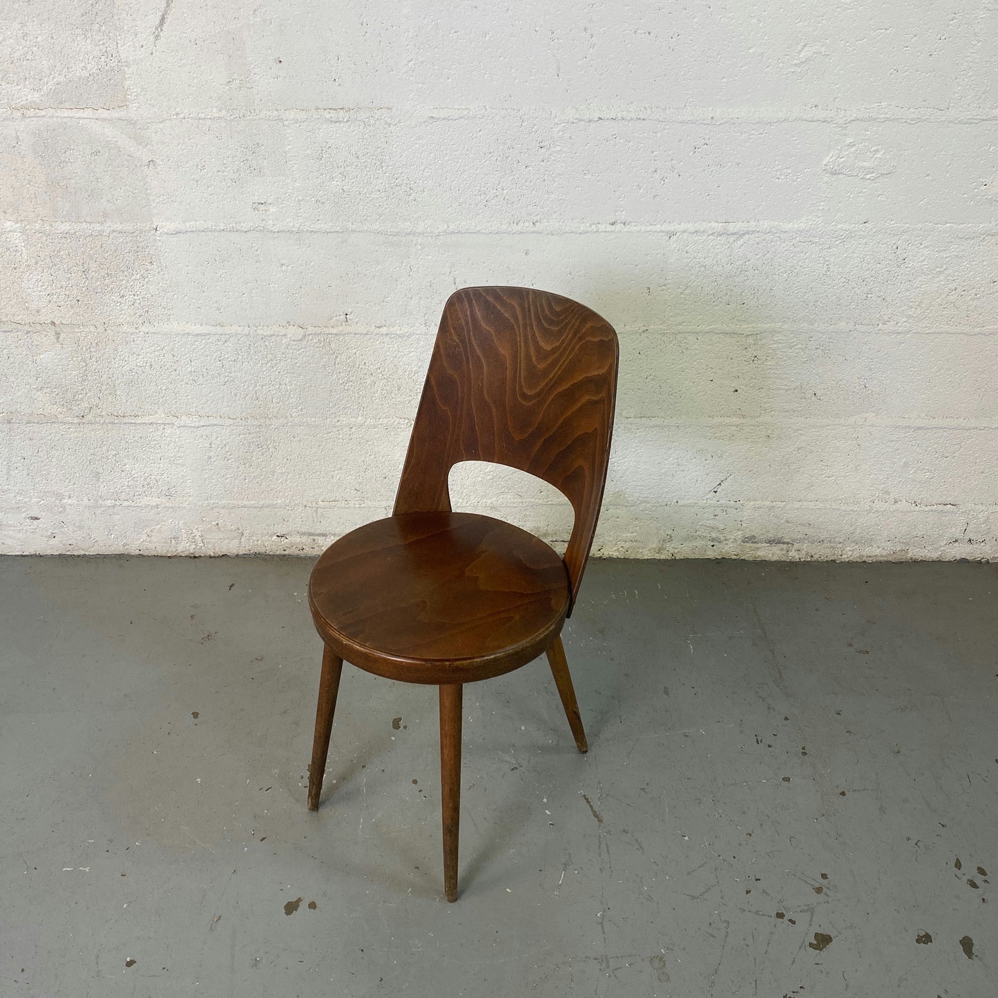 Chaise Baumann Mondor