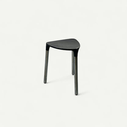 Tabouret tripode en métal YANNIS