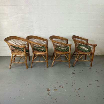 Lot de 4 fauteuils en rotin tressé
