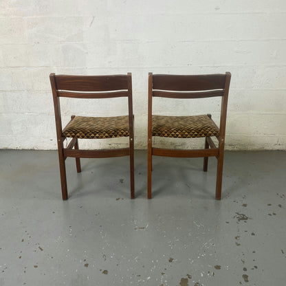 Chaises vintage années 60