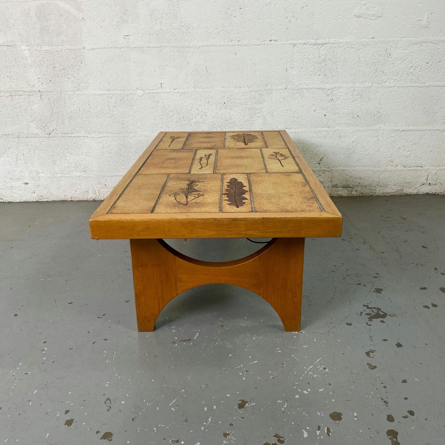 Table basse céramique Roger Capron (dans le goût)