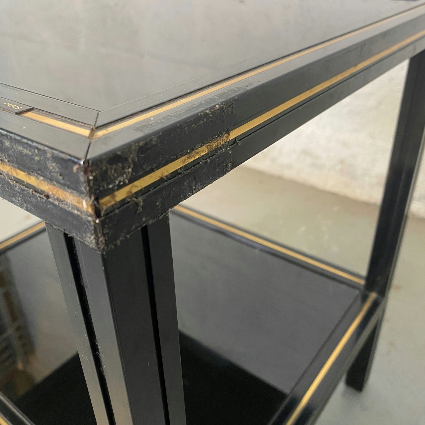 Table basse en verre fumé Pierre Vandel