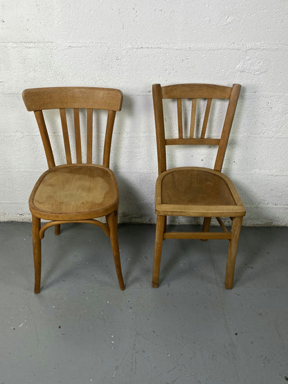 Lot de 4 chaises bistrot dépareillés