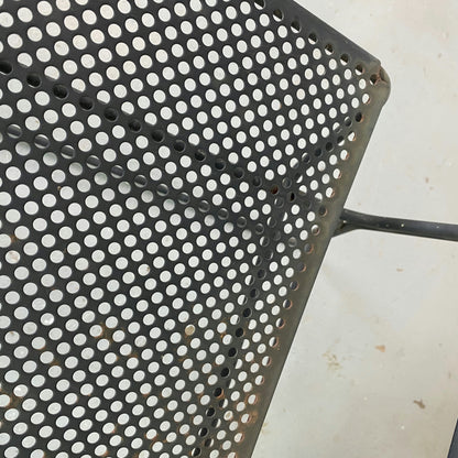 Paire de fauteuils en métal perforé collection fil par François Azambourg