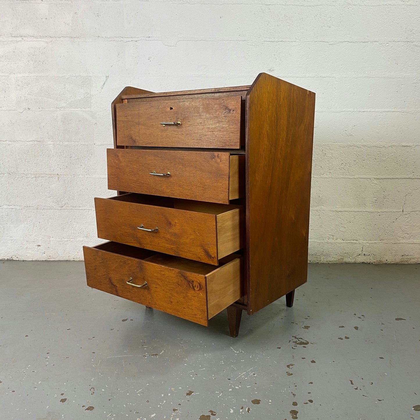 Commode en bois