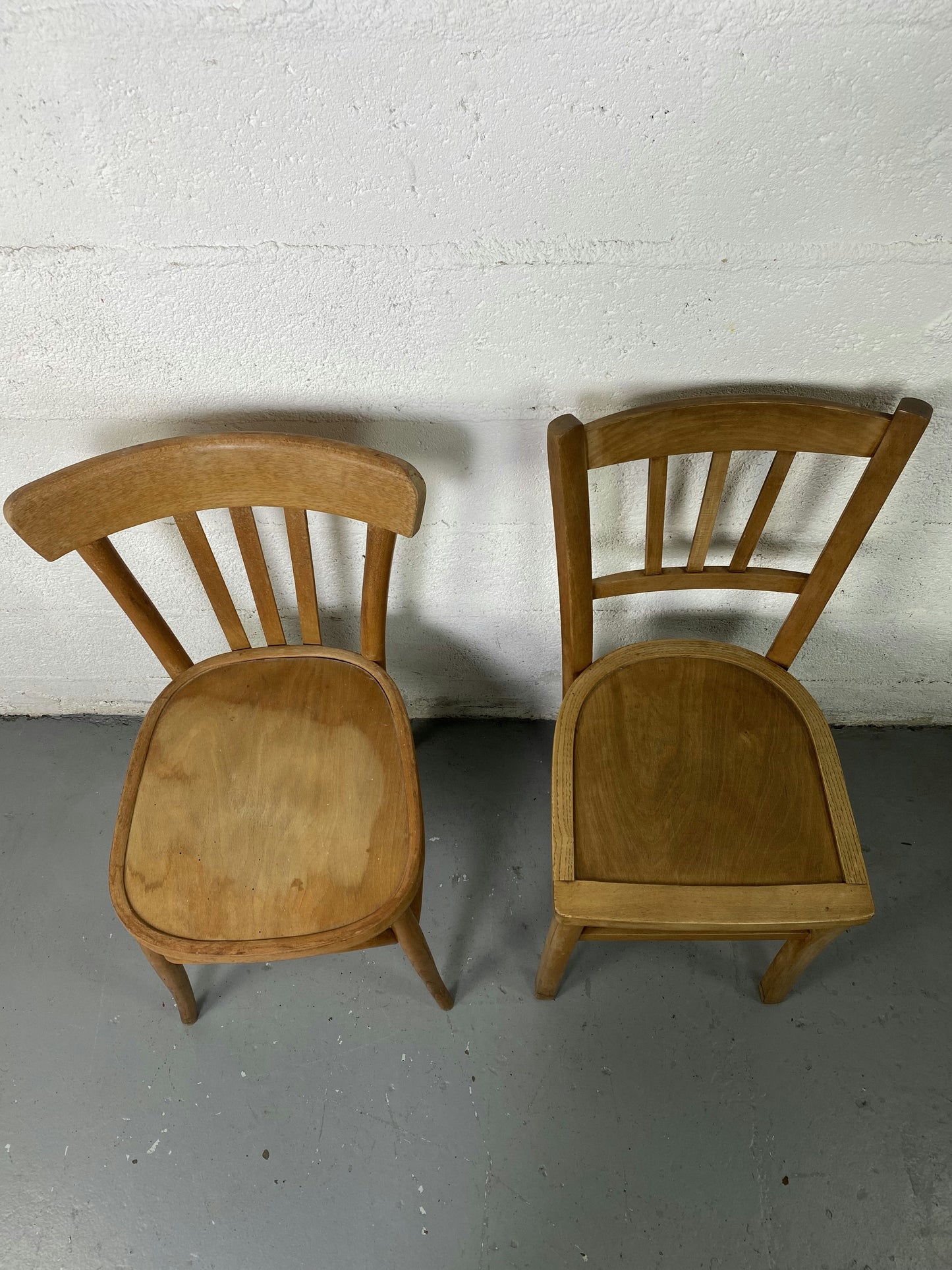 Lot de 4 chaises bistrot dépareillés