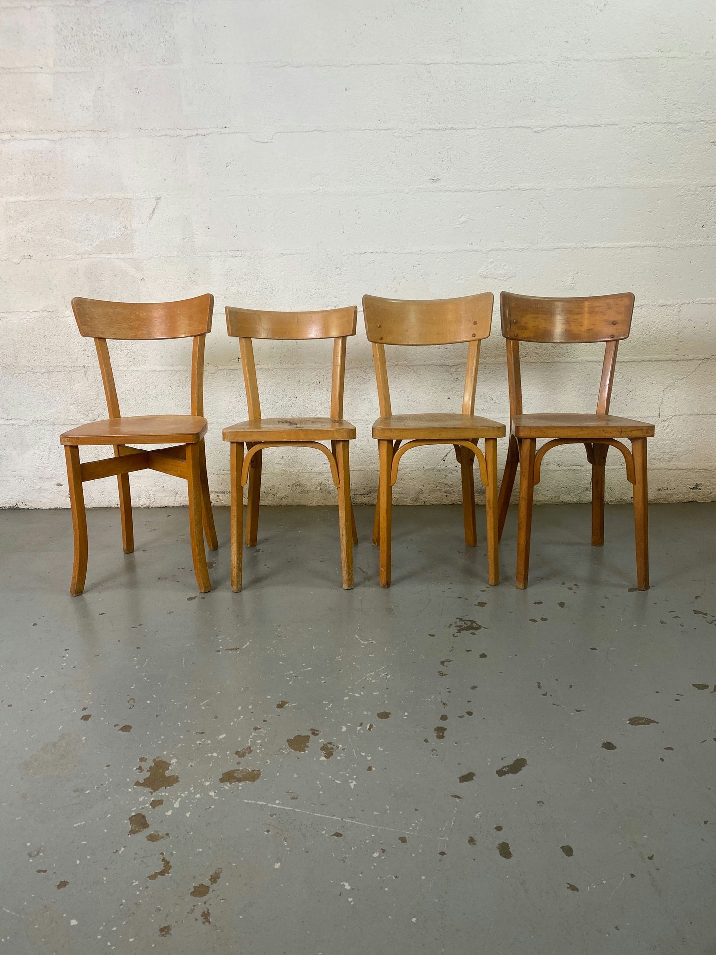 Lot de 4 chaises bistrot Baumann