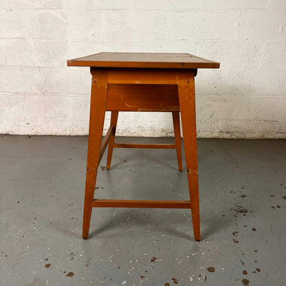 Bureau d’école en bois