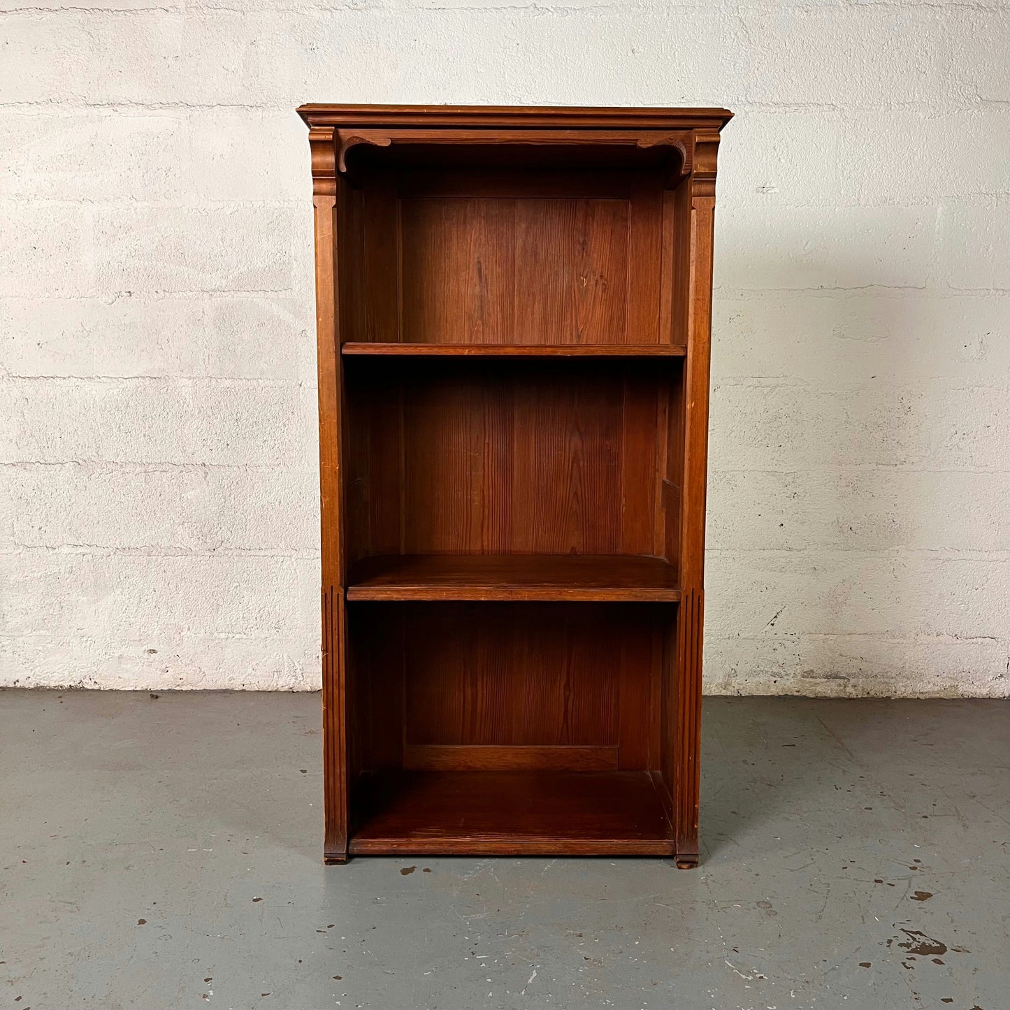 Bibliothèque en bois