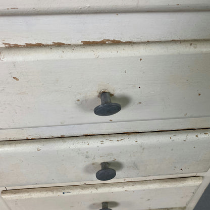 Chiffonier vintage