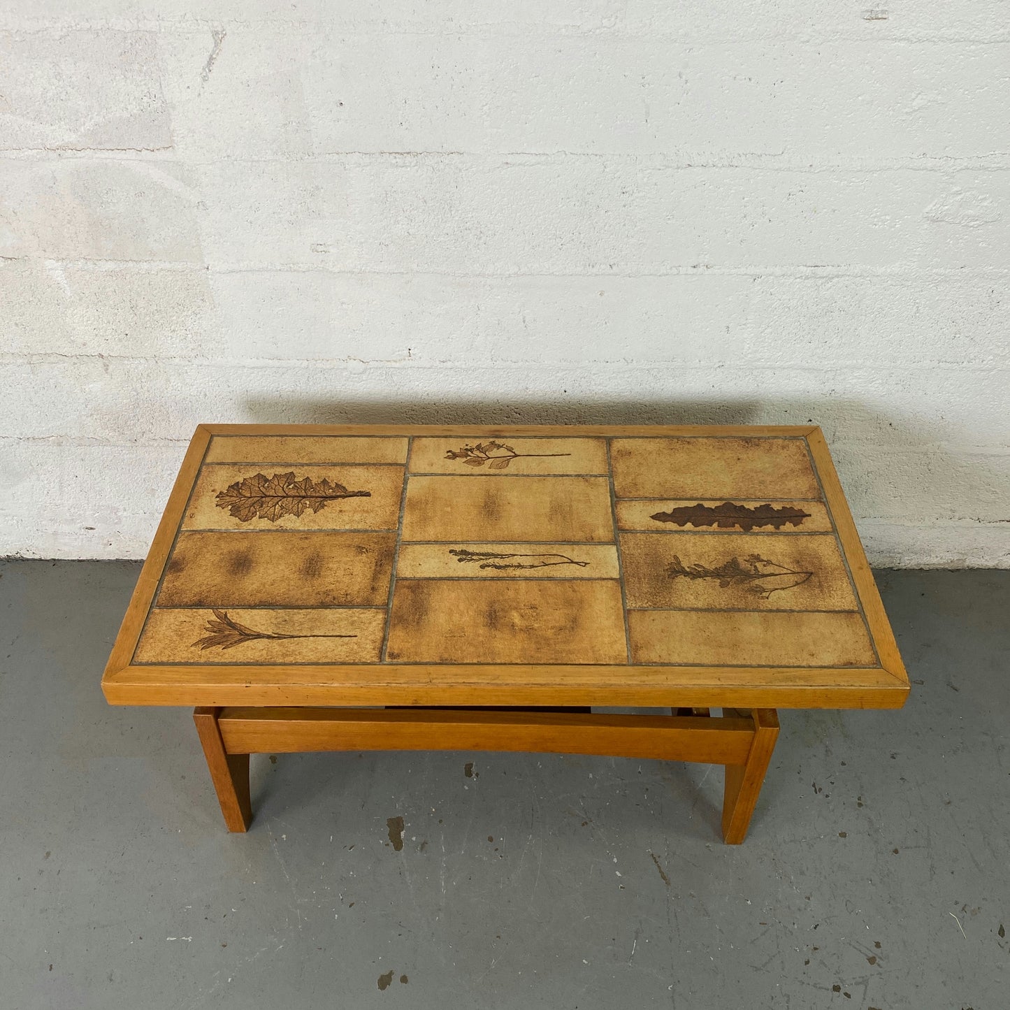 Table basse céramique Roger Capron (dans le goût)