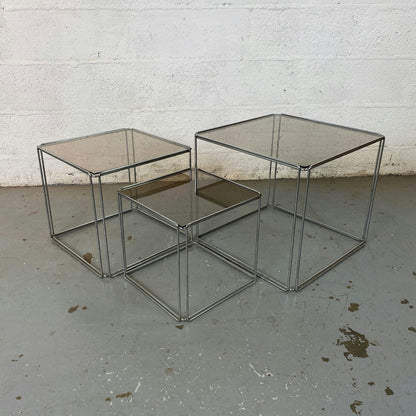 Tables Gigognes Isocèle Max Sauze pour Groupe SA