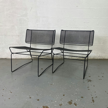 Paire de fauteuils en métal perforé collection fil par François Azambourg
